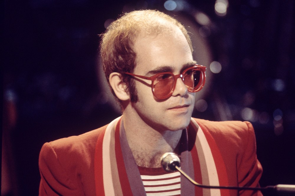 02-elton-john-glasses.jpg