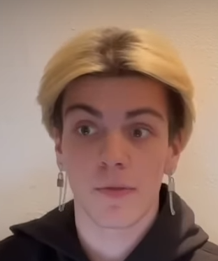 1656965563895.png