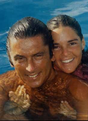 5565f0f034db5ebf4fee4995379ea533--ali-macgraw-robert-evans.jpg