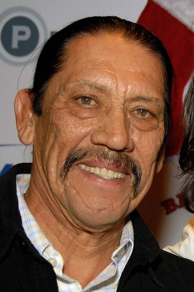 800px-Danny_Trejo_2009.jpg