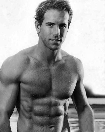 90ab8f52bc19fb279b505b400a84a5e3--ryan-reynolds-shirtless-ryan-oneal.jpg