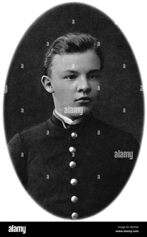 a-grammar-school-pupil-simbirsk-russia-1879-DE2F4A.jpg