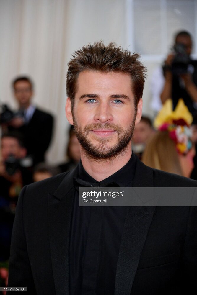 et-gala-celebrating-camp-notes-on-fashion-arrivals.jpg