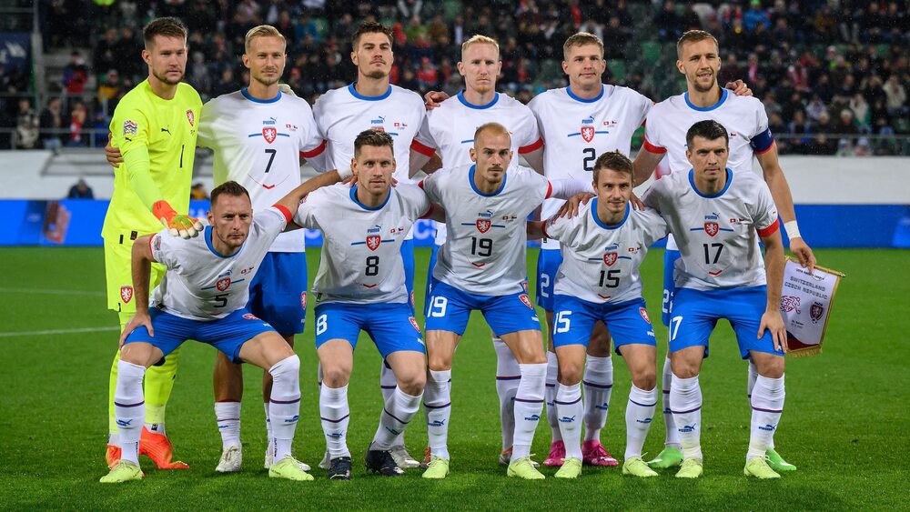 fbl-eur-nations-sui-cze.jpg