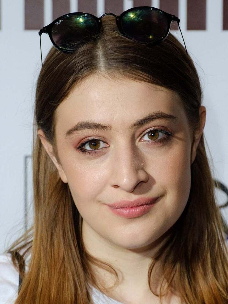 georgia-groome-british-actress-v0-jngrbqubf0rc1.jpg