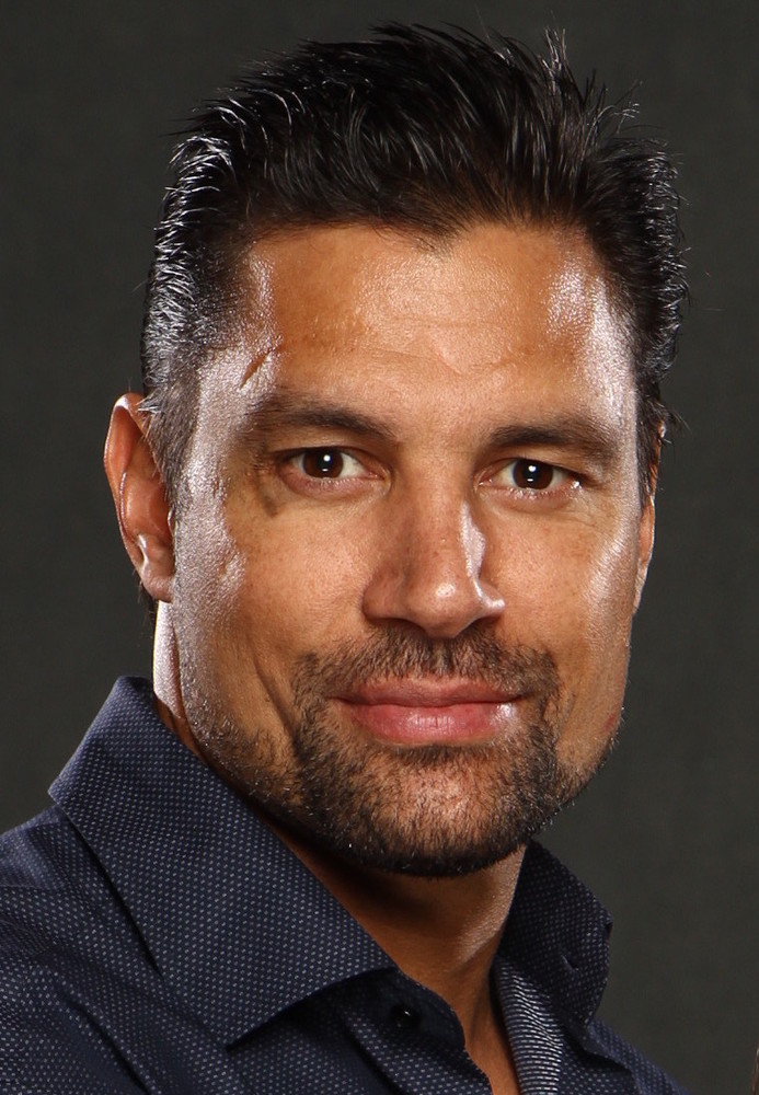 Manu_Bennett_July_2014.jpg