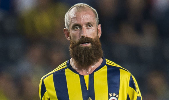 Raul-Meireles-Bournemouth-682226.jpg