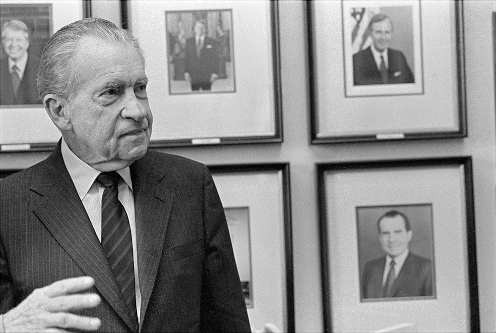 Richard_Nixon_in_1992.jpg