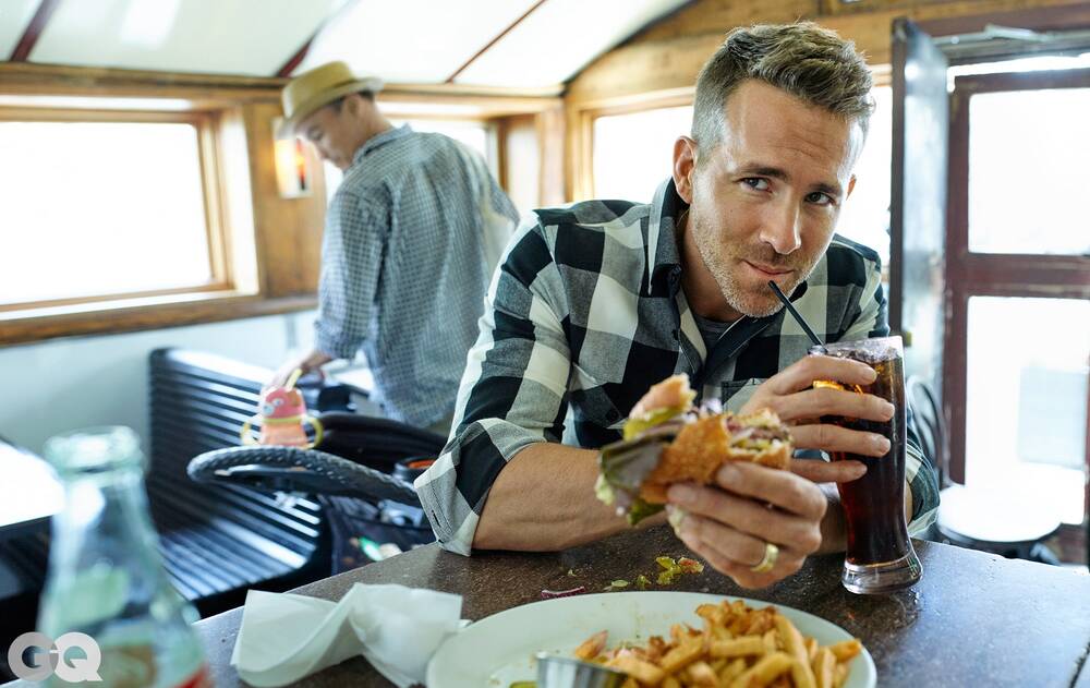 ryan-reynolds-gq-2015-06.jpg