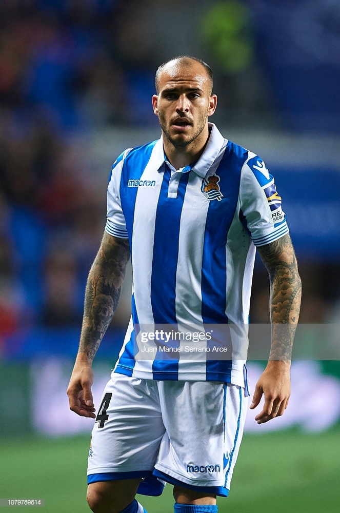 sandro-ramirez-of-real-sociedad-reacts-during-the-la-liga-match-real-picture-id1079789614.jpg