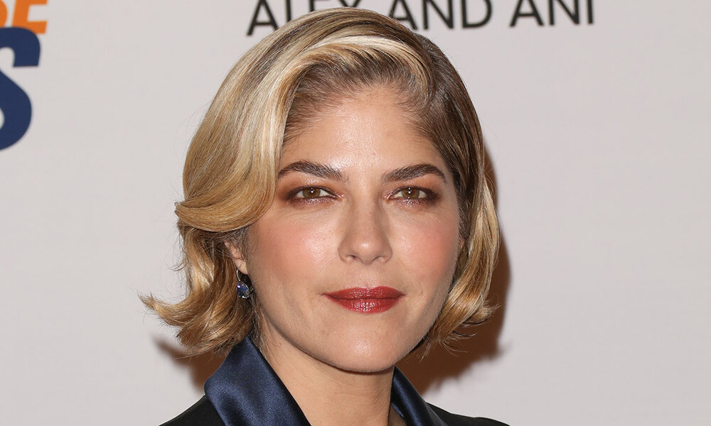selma-blair-t.jpg