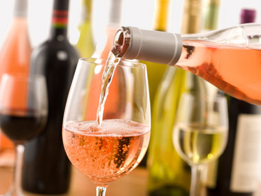 5-tips-for-buying-affordable-wine-04-tasting-sl.jpg