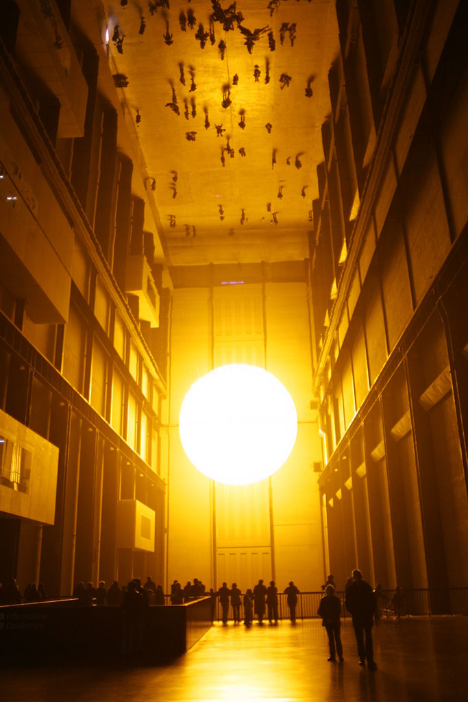 olafureliasson_theweatherproject20small1.jpg