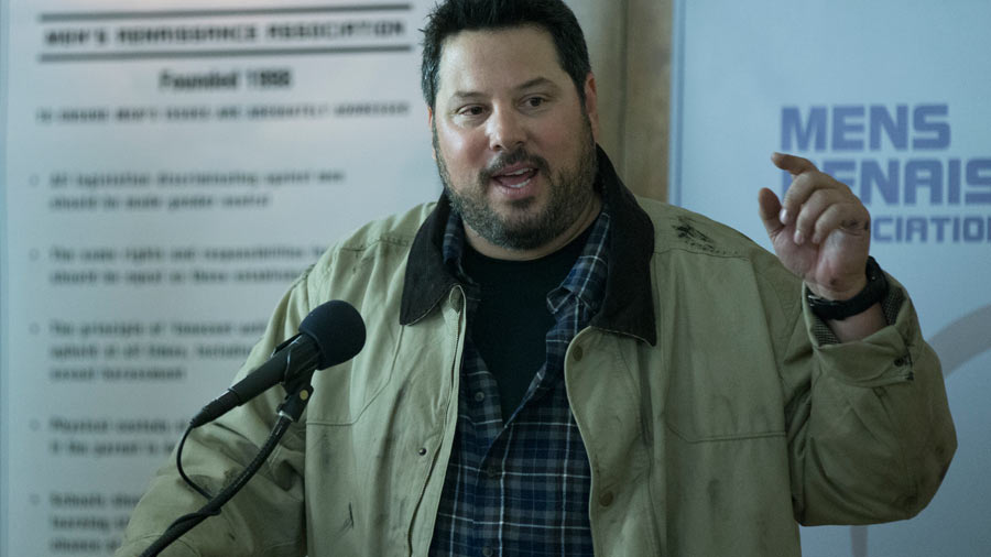 greg-grunberg-the-mysteries-of-laura.jpg