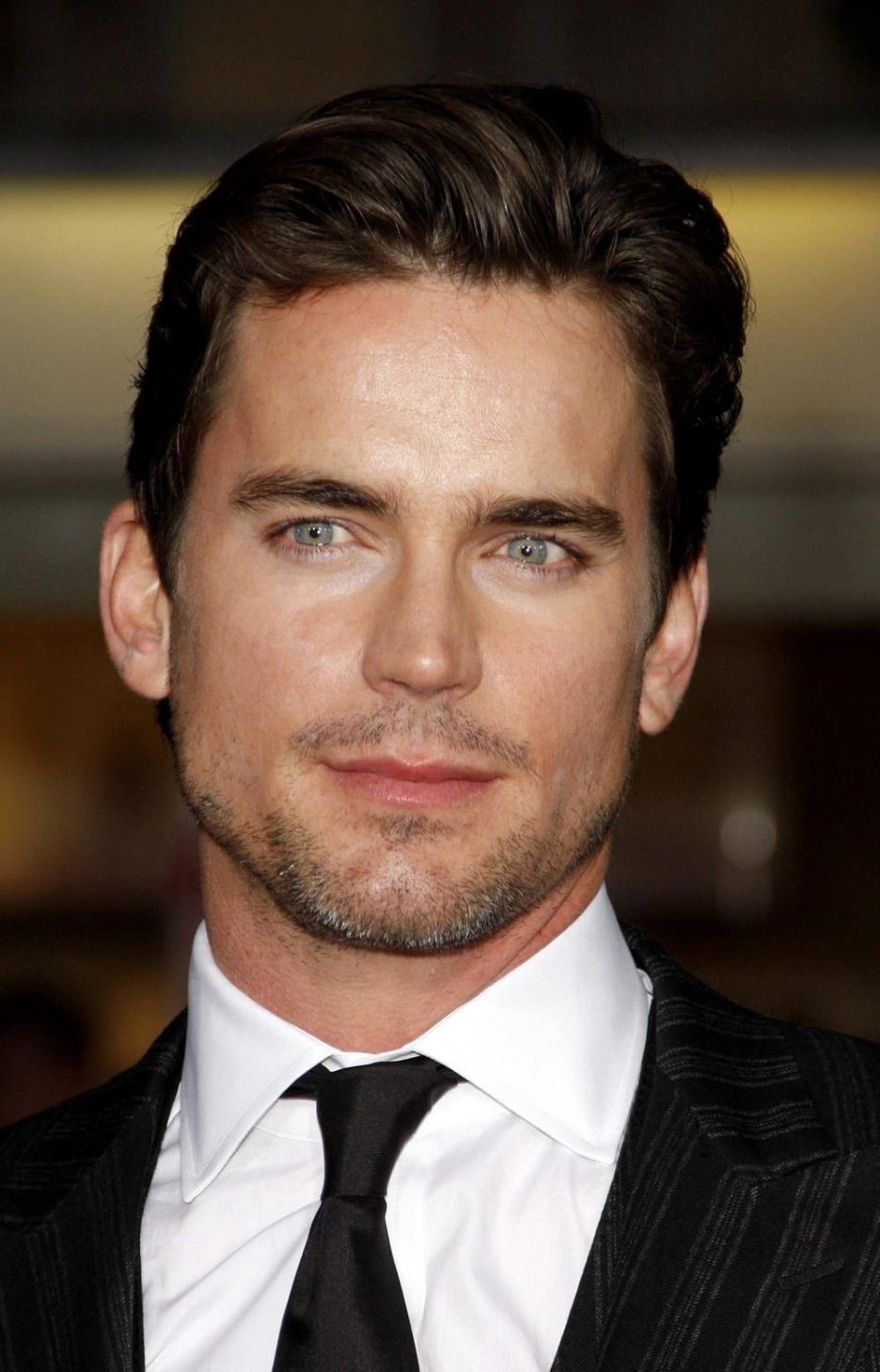 936full-matthew-bomer.jpg